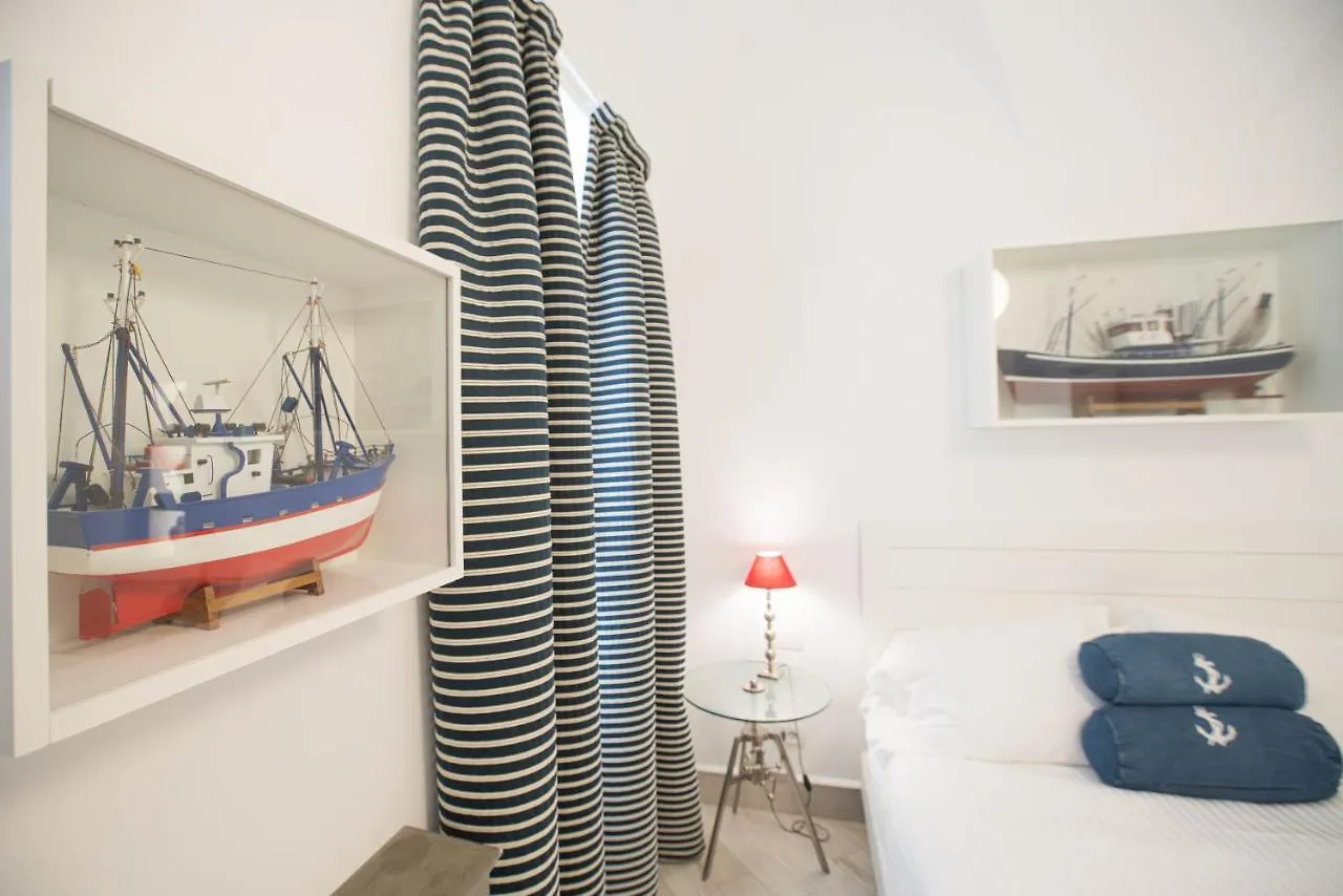 Hotel Marina Charming Rooms Finale Ligure