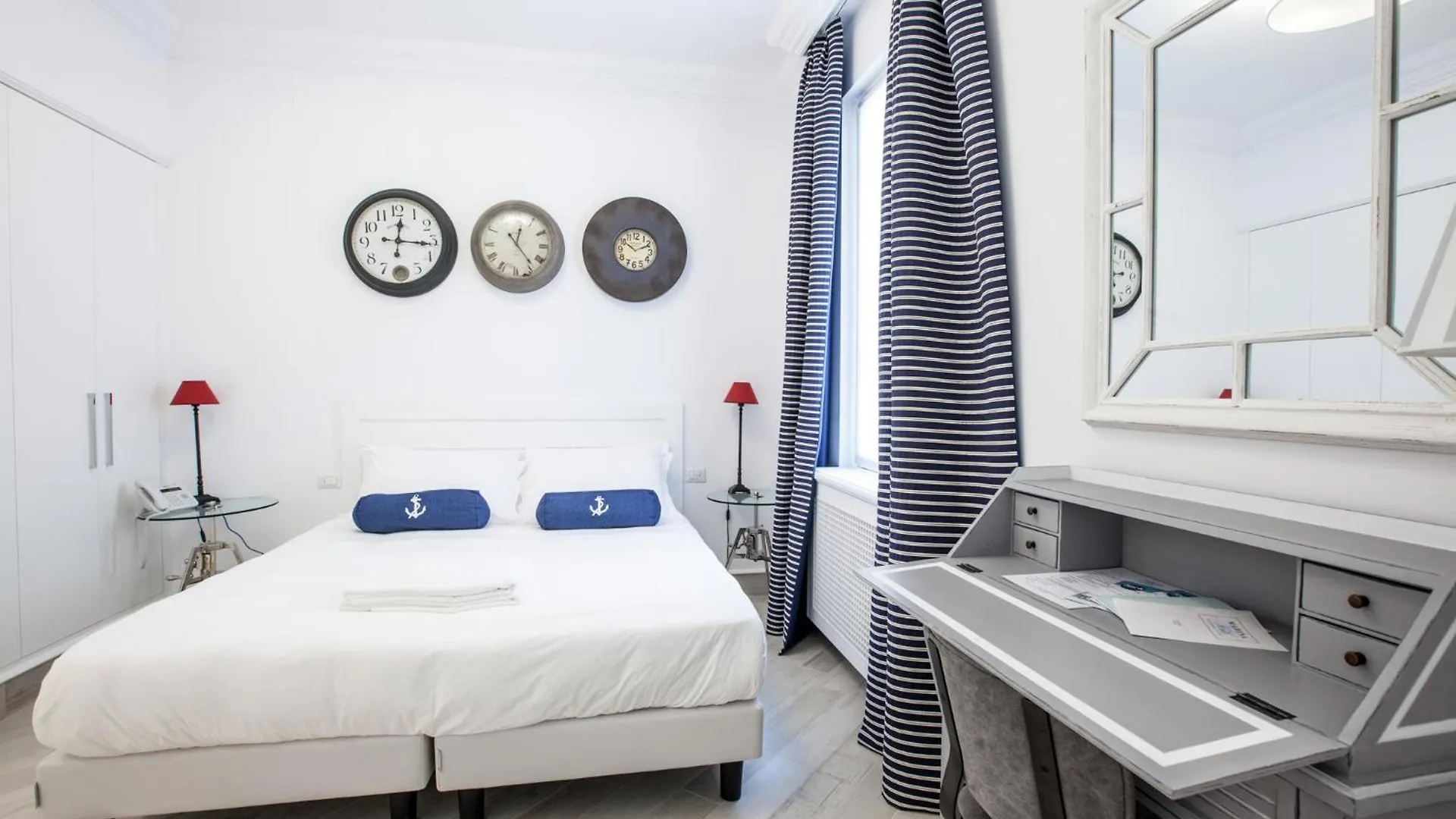 Hotel Marina Charming Rooms Finale Ligure