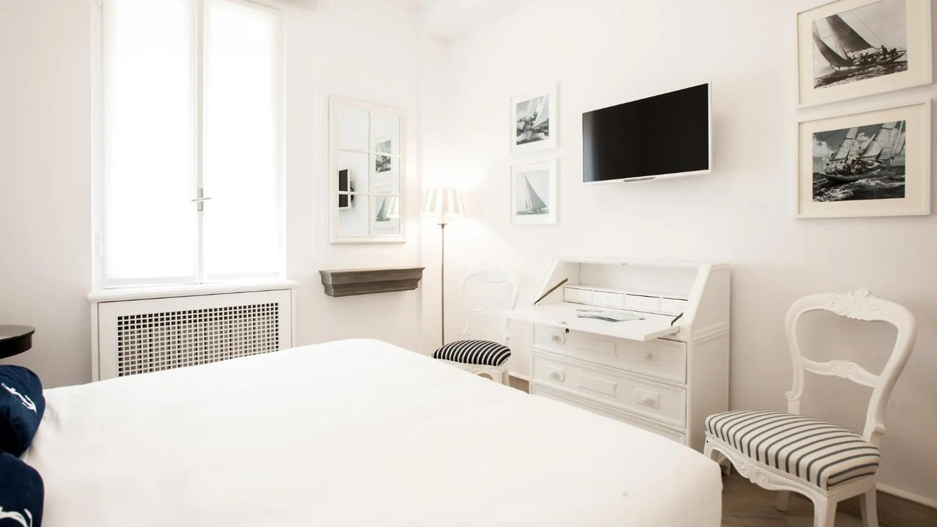 Hotel Marina Charming Rooms Finale Ligure